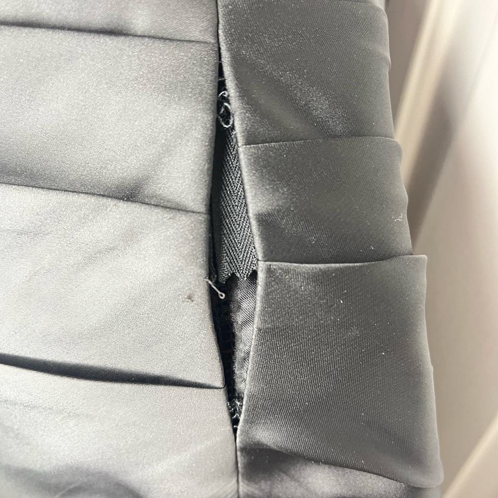 Js Collections Strapless Black Fringe Beaded Ruch… - image 5